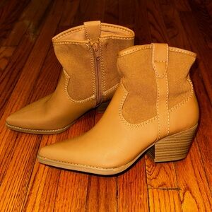 Universal Thread Kay Western Boots - Women’s 8.5